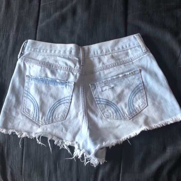 Hollister shorts - Picture 2 of 4